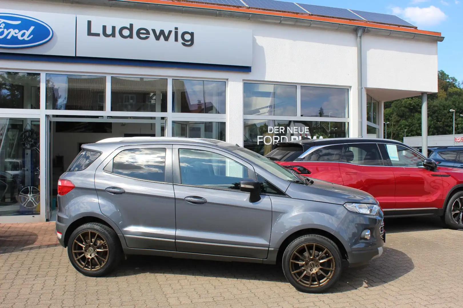 Ford EcoSport Titanium Winterpaket PDC Zahnriemen NEU Gris - 2