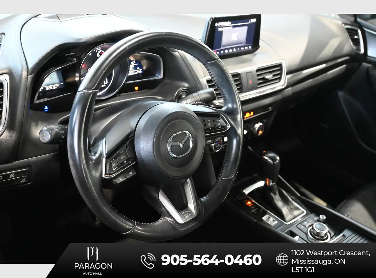 Mazda 3 снимка Mazda 3