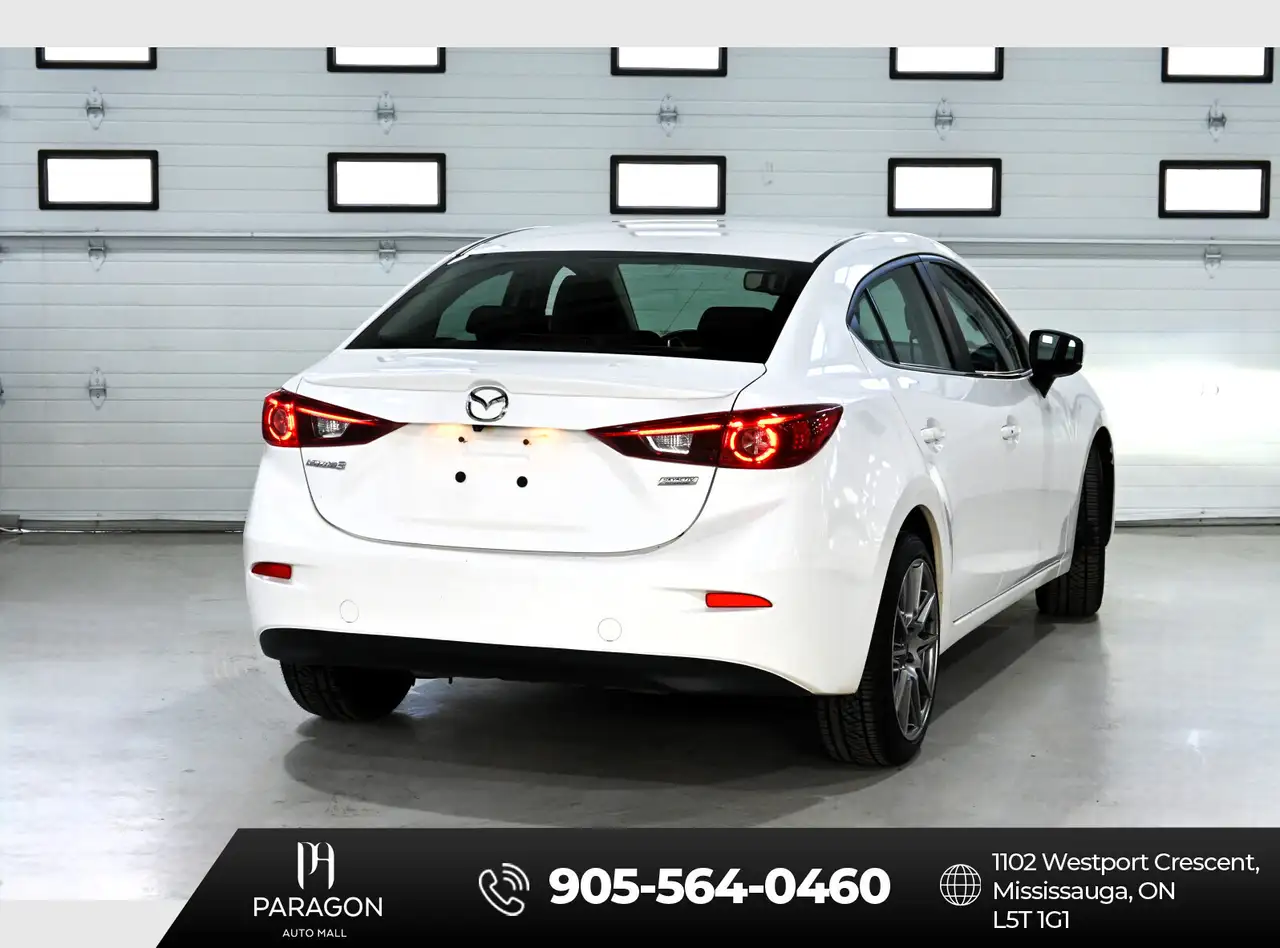 Mazda 3 снимка Mazda 3