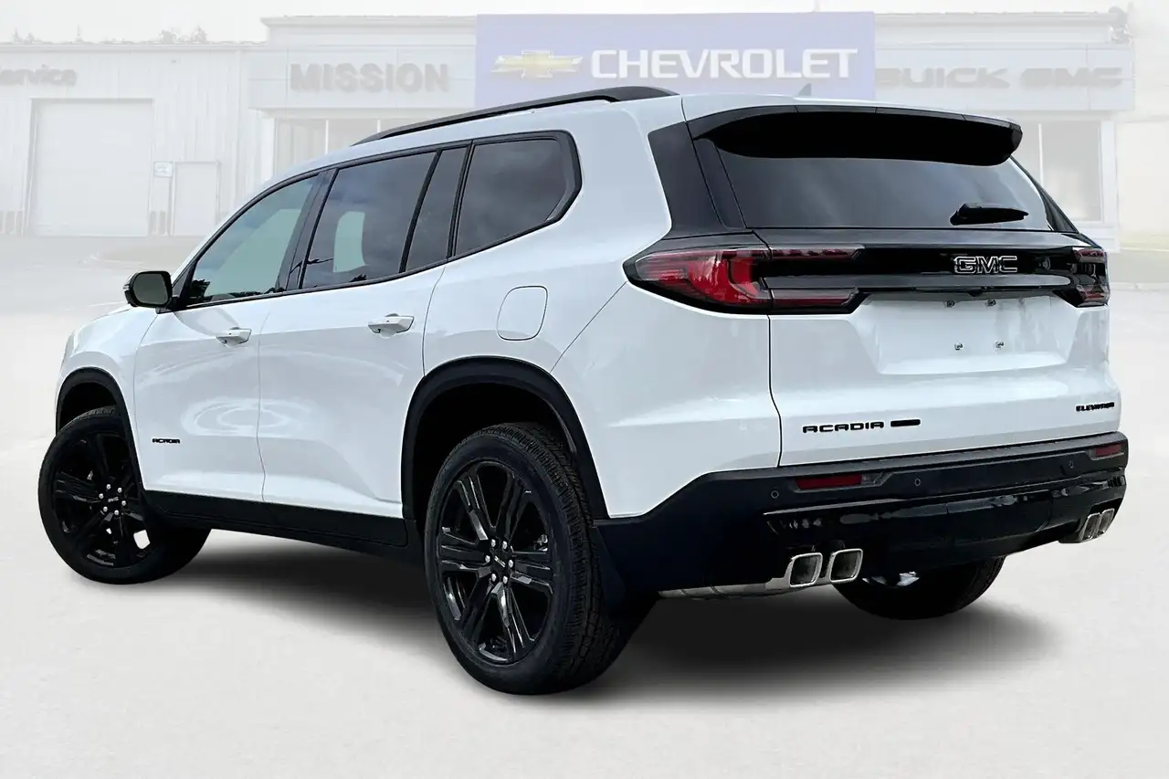 GMC Acadia снимка GMC Acadia