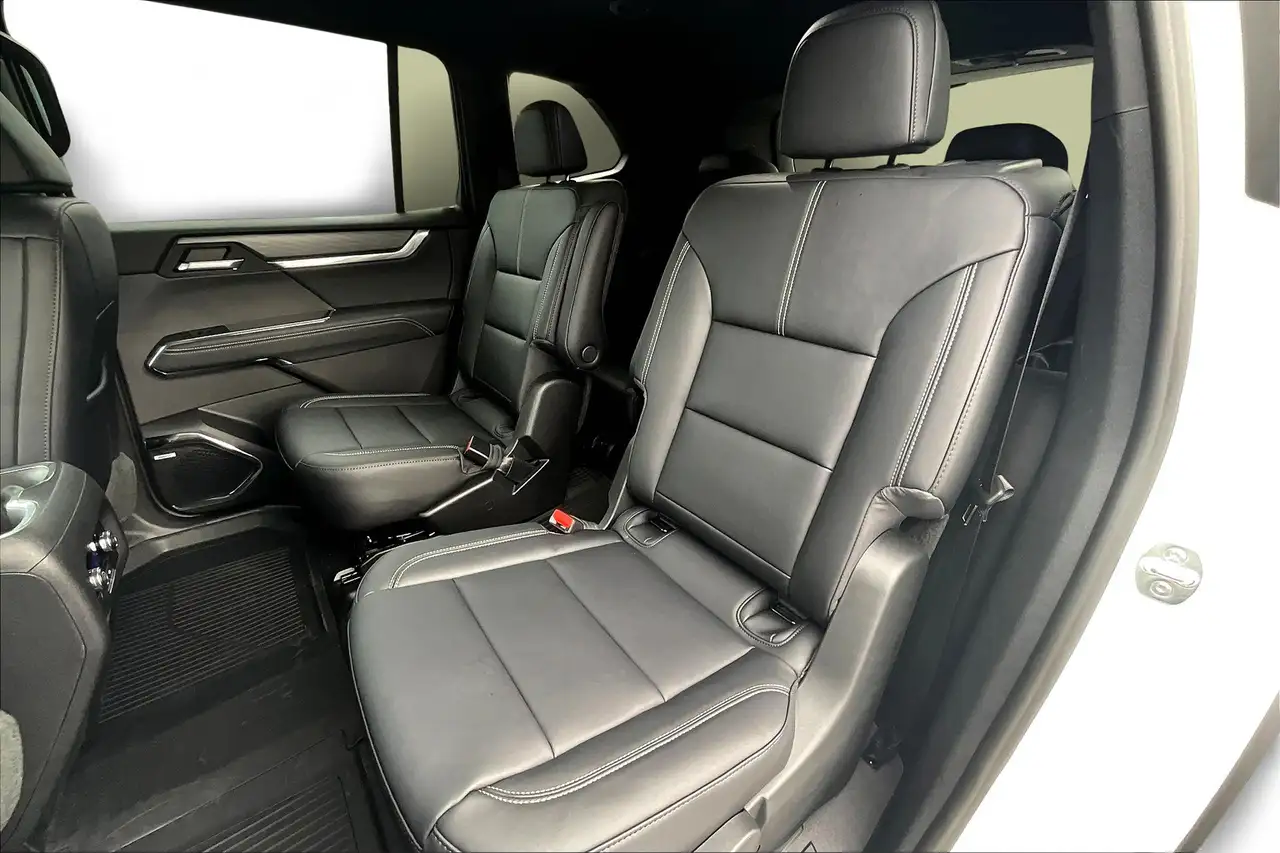 GMC Acadia снимка GMC Acadia