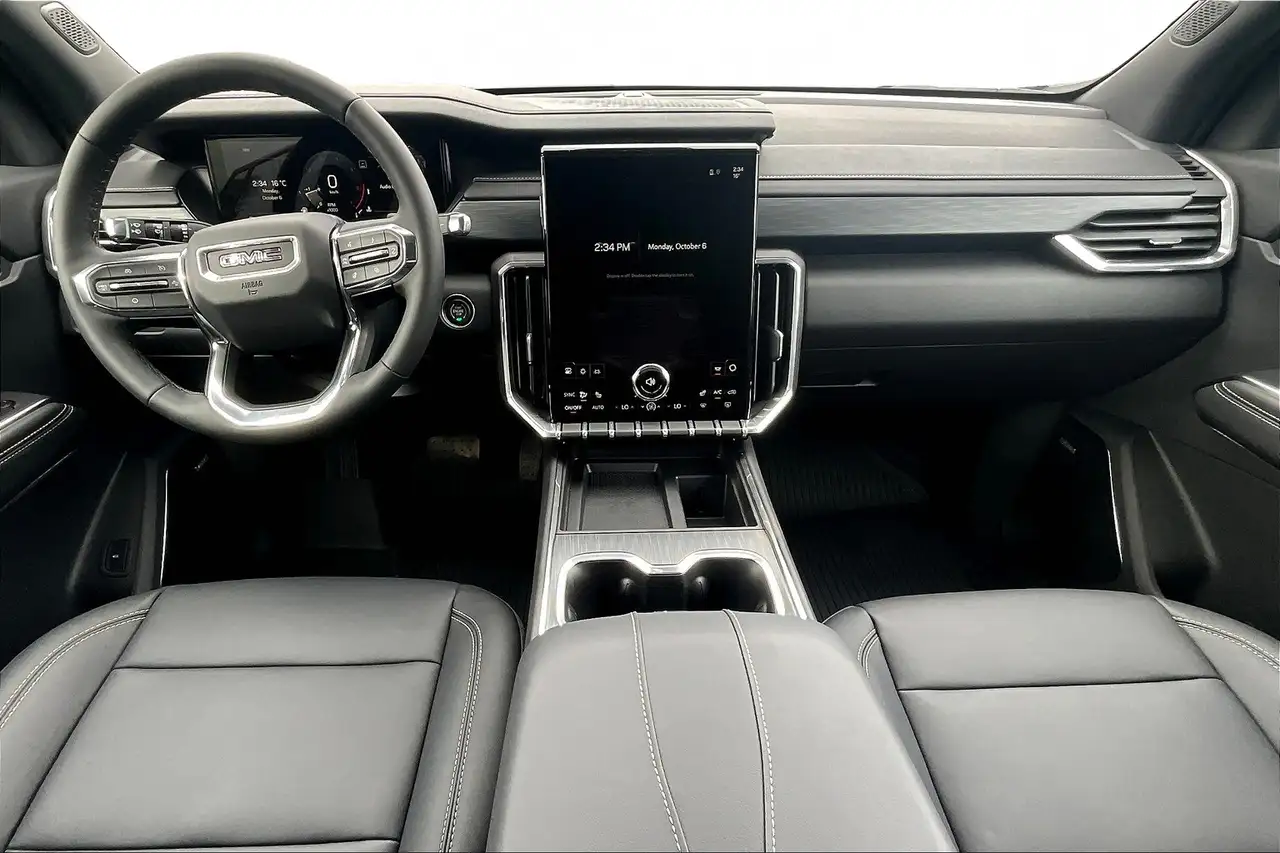 GMC Acadia снимка GMC Acadia