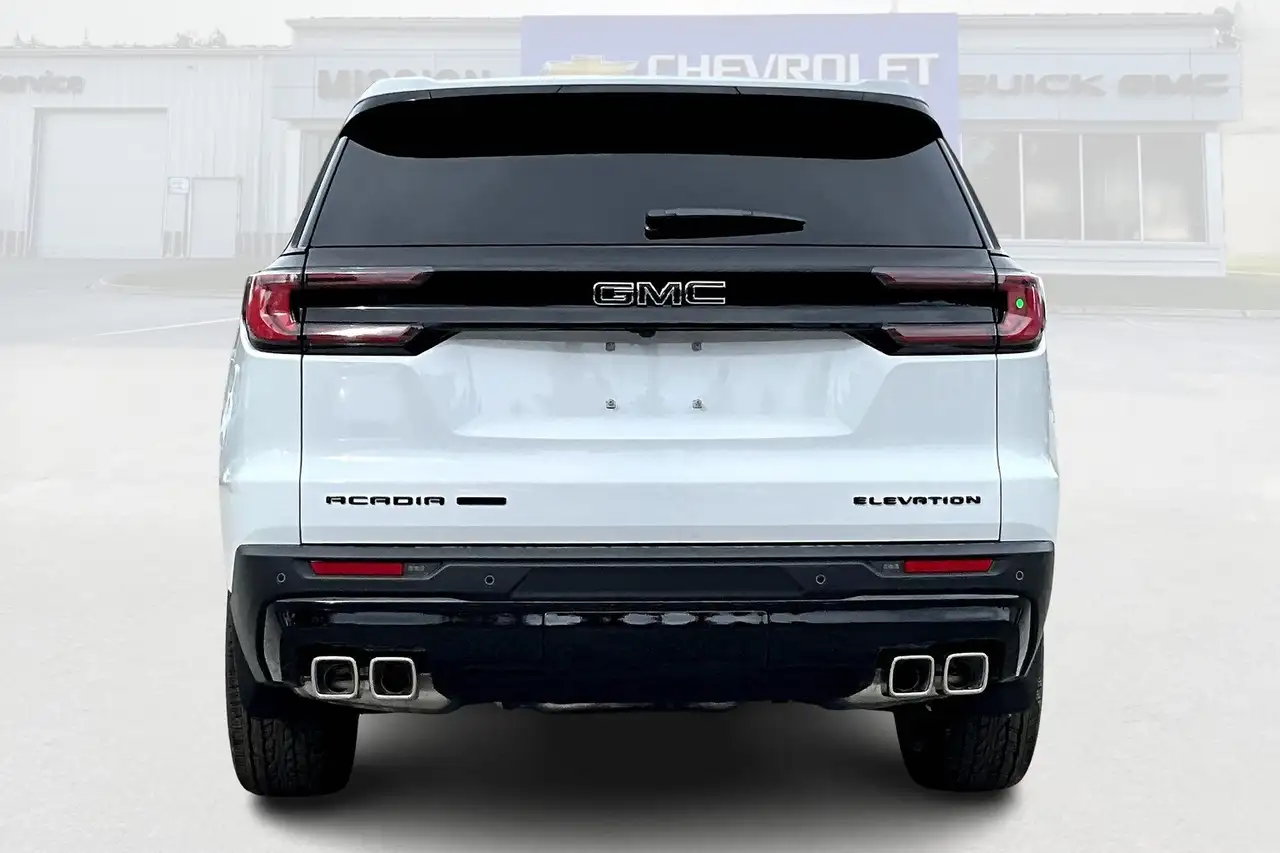 GMC Acadia снимка GMC Acadia