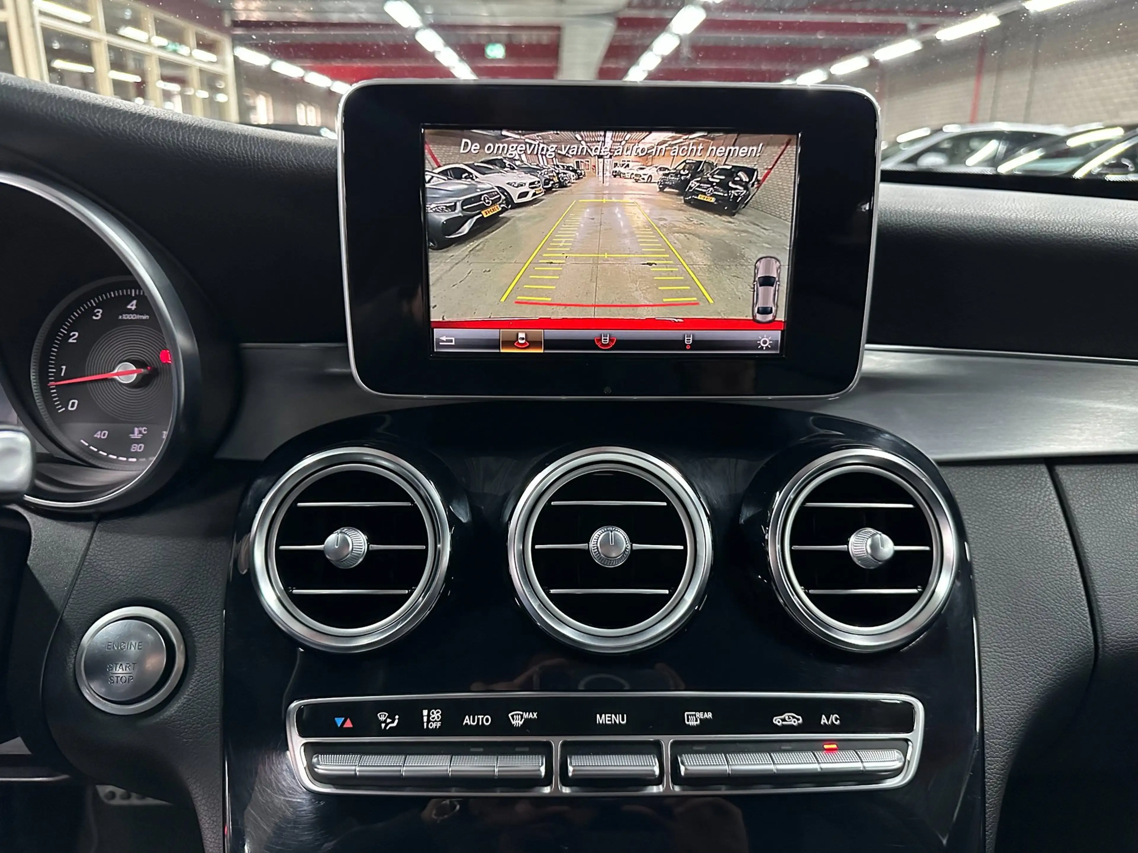 Mercedes-Benz C 180 AMG, Pano, Leder, BTW! — photo 13