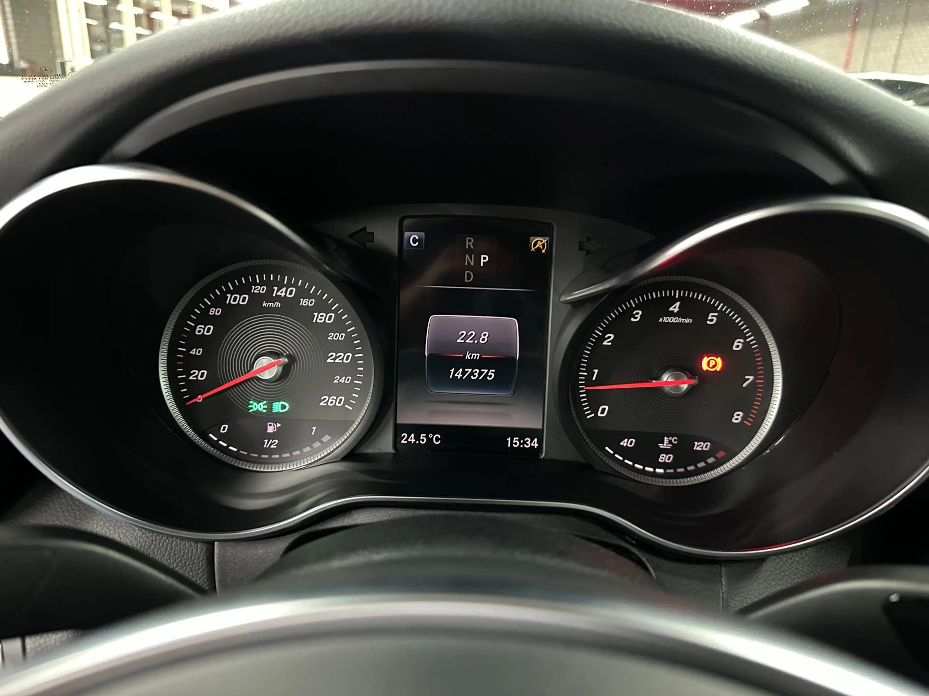 Mercedes-Benz C 180 AMG, Pano, Leder, BTW! — photo 11