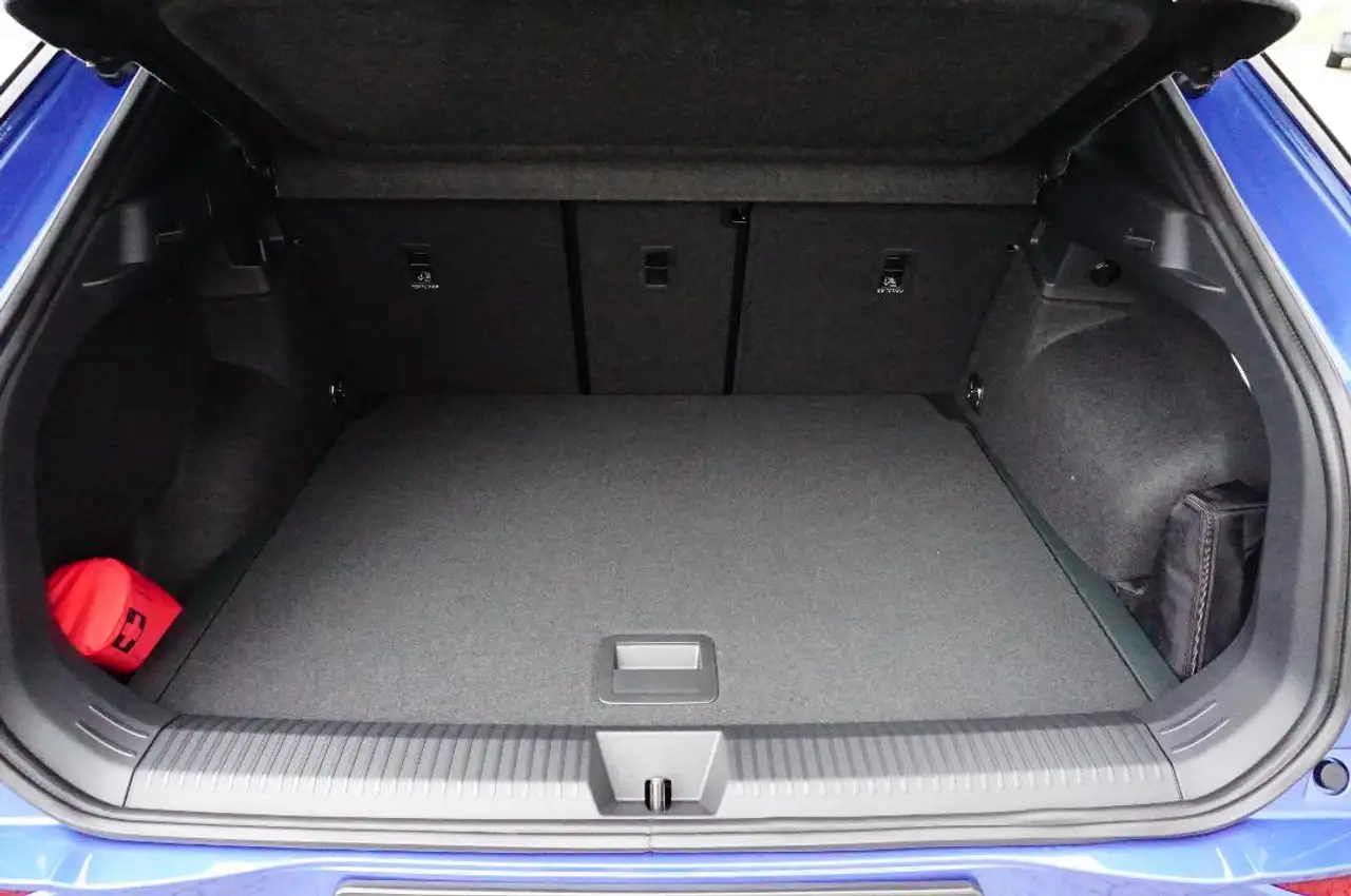 Volkswagen T-Roc R-Line"Black Style"1.5 l TSI 7-Gang-DSG Navi,ACC 11