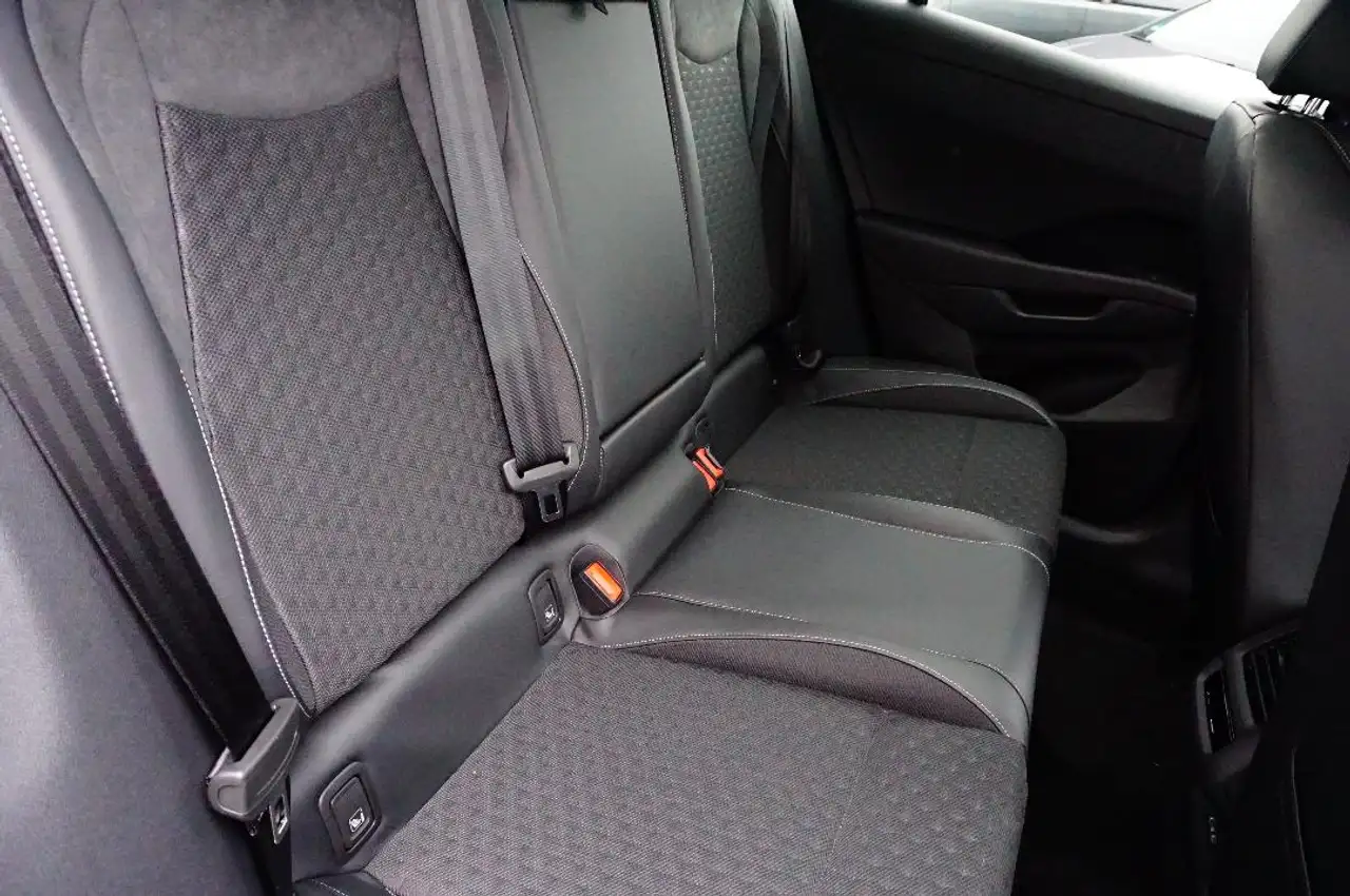 Volkswagen T-Roc R-Line"Black Style"1.5 l TSI 7-Gang-DSG Navi,ACC 15