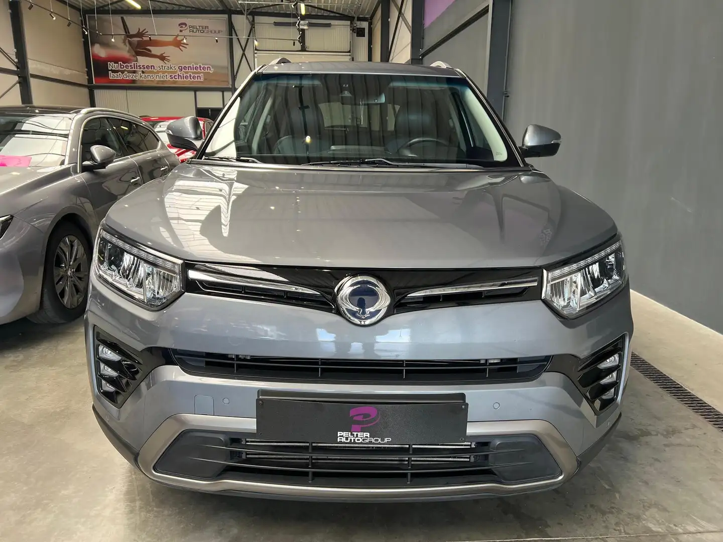 SsangYong Tivoli grand 1.5T-GDi Automaat Full opt. Gris - 2