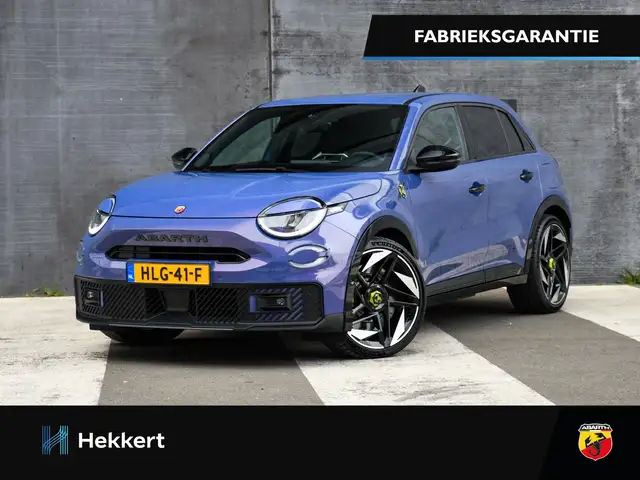 Abarth 600e Scorpionissima 54 kWh 282pk Automaat KUIPSTOELEN |