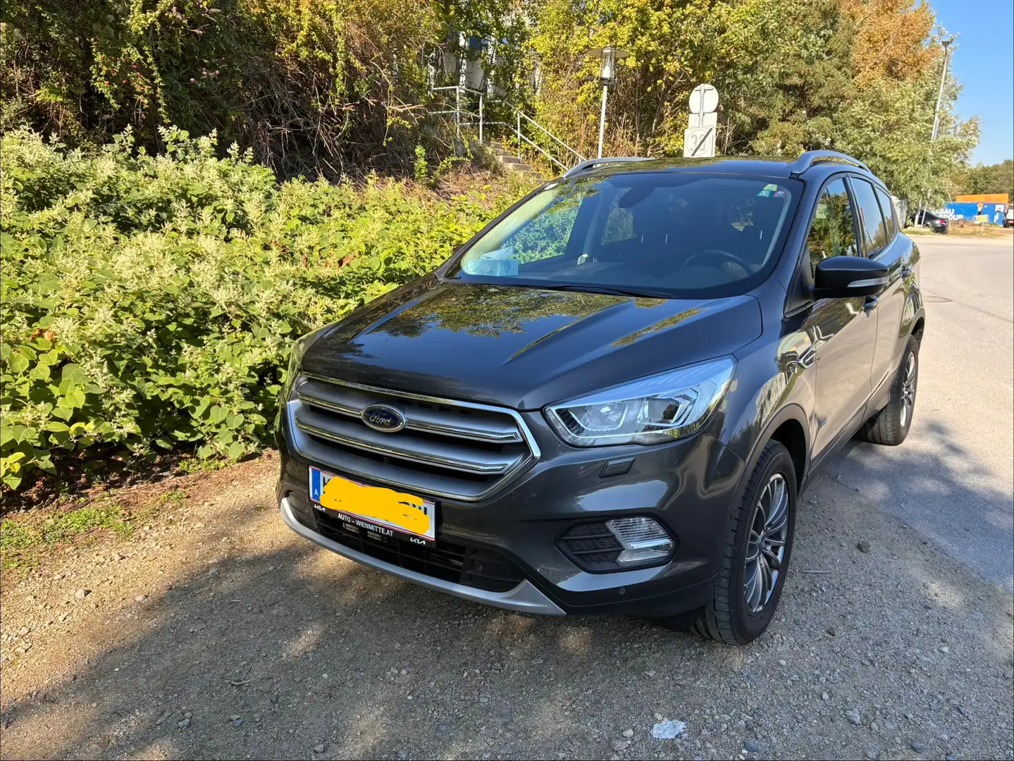 Ford Kuga Kuga 2,0 TDCi Titanium Start/Stop Titanium Grau - 2