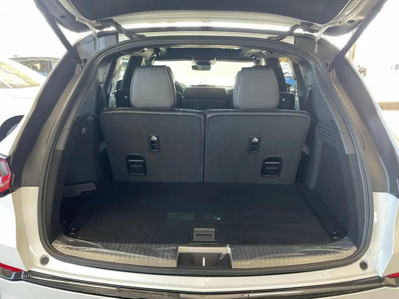 Acura MDX снимка Acura MDX
