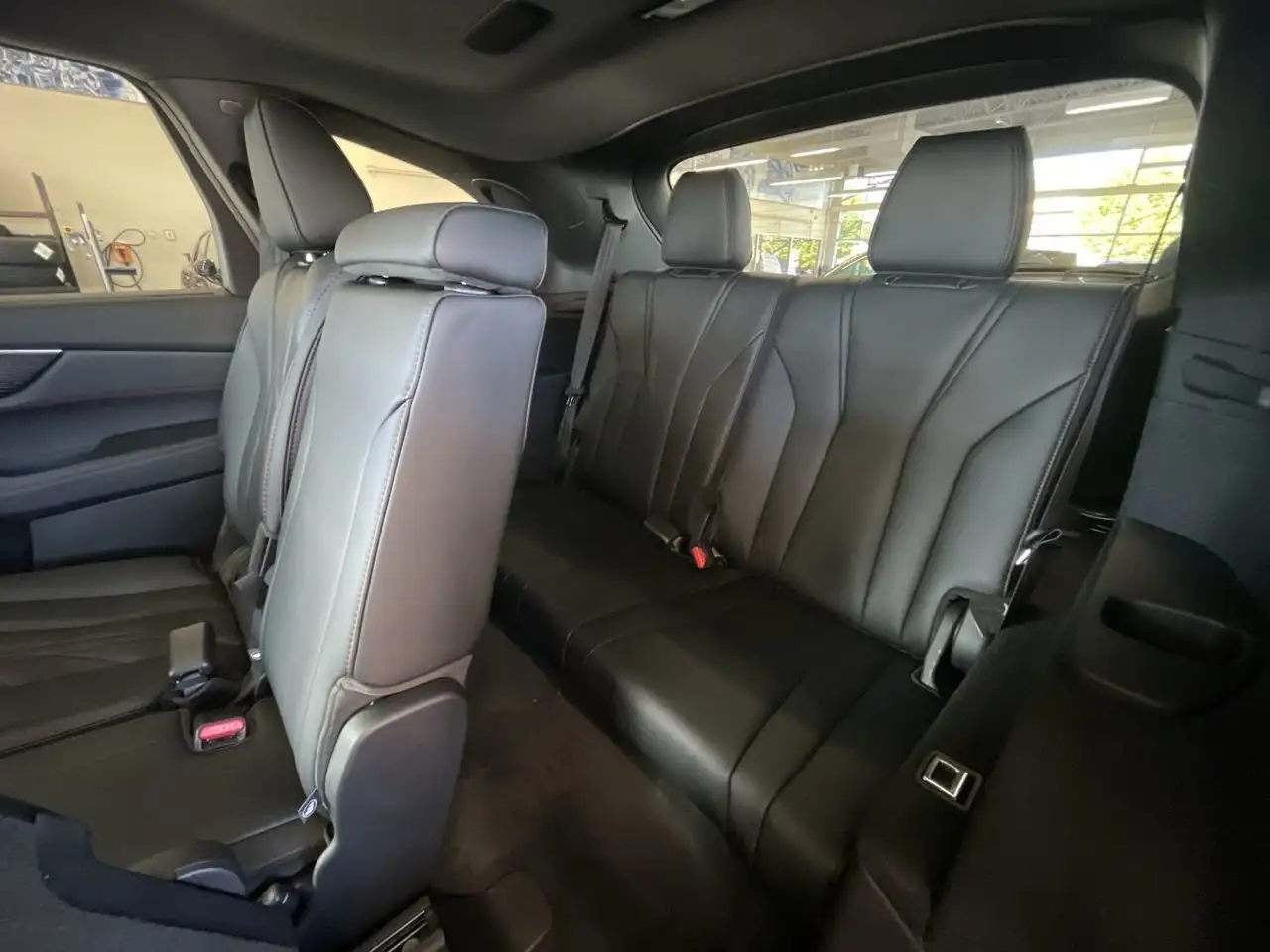 Acura MDX снимка Acura MDX