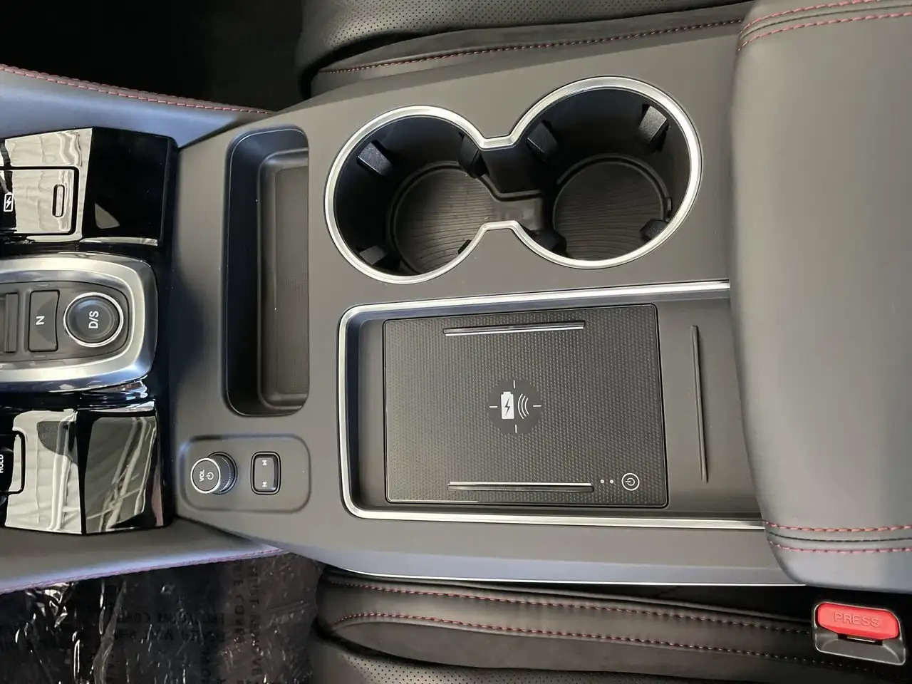 Acura MDX снимка Acura MDX