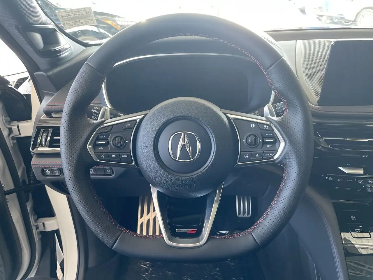 Acura MDX снимка Acura MDX
