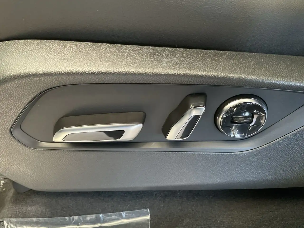 Acura MDX снимка Acura MDX