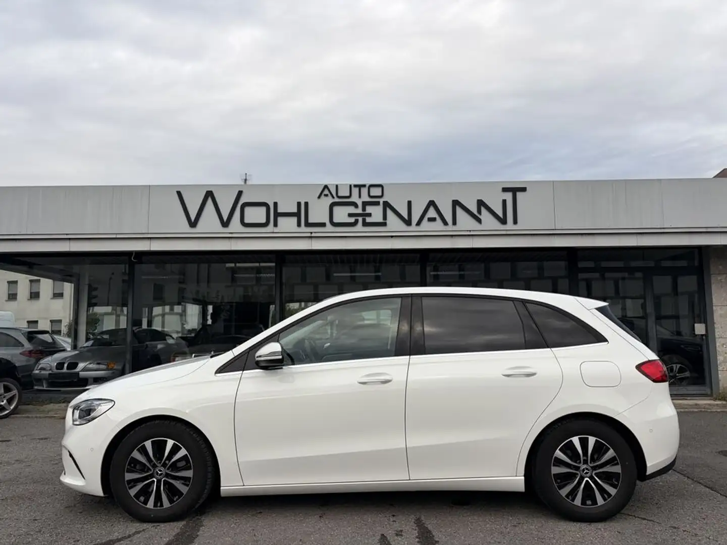 Mercedes-Benz B 200 (247.087)Aut. Weiß - 2
