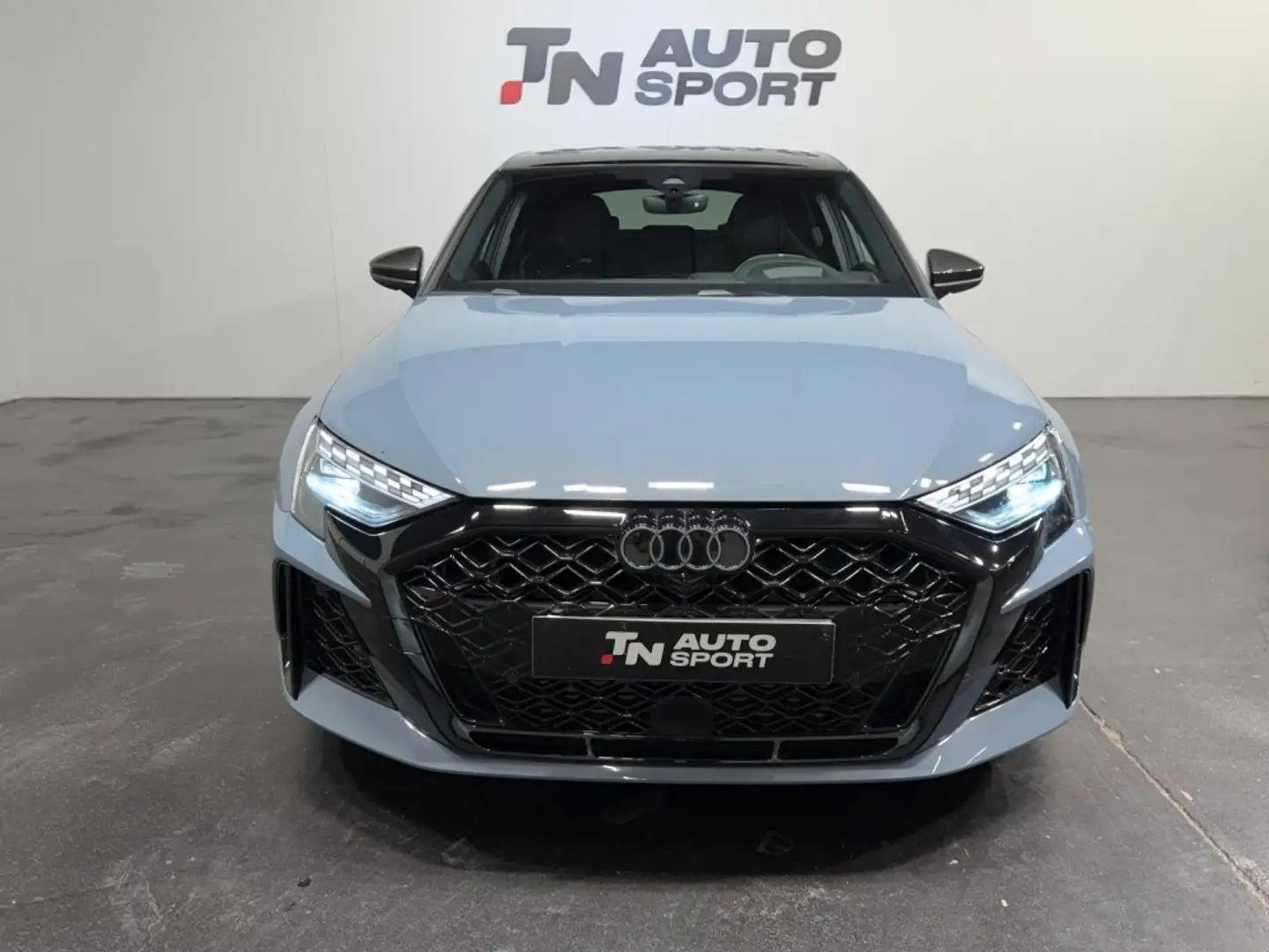Audi RS3 Sportback quattro S tronic 294kW Gris - 2