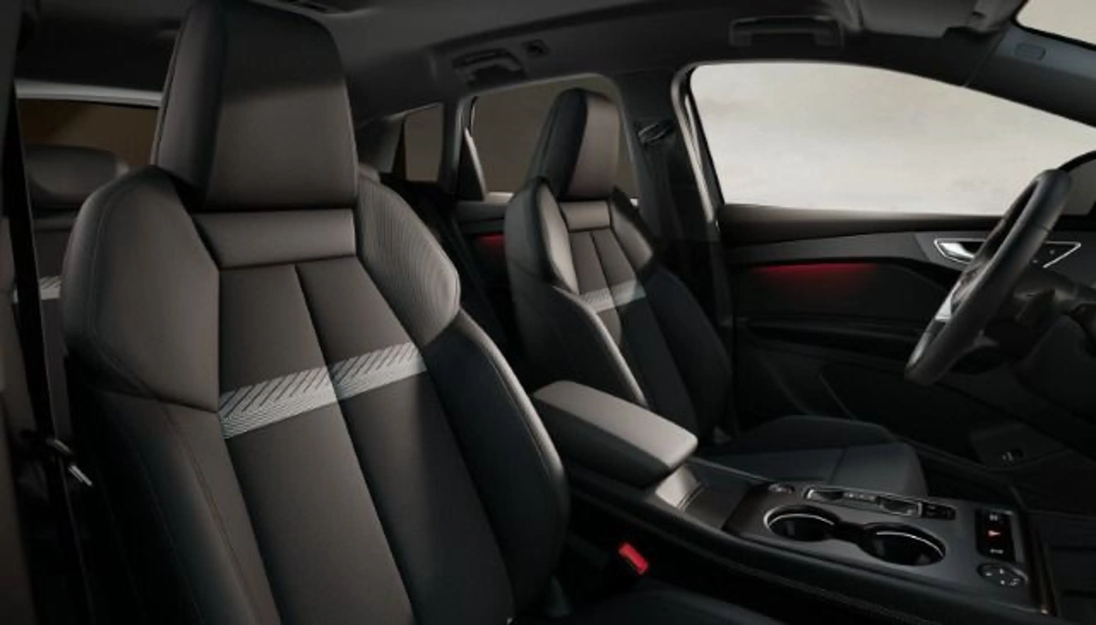 Audi Q4 e-tron performance 210 kW *Beifahrerdisplay*A — photo 5