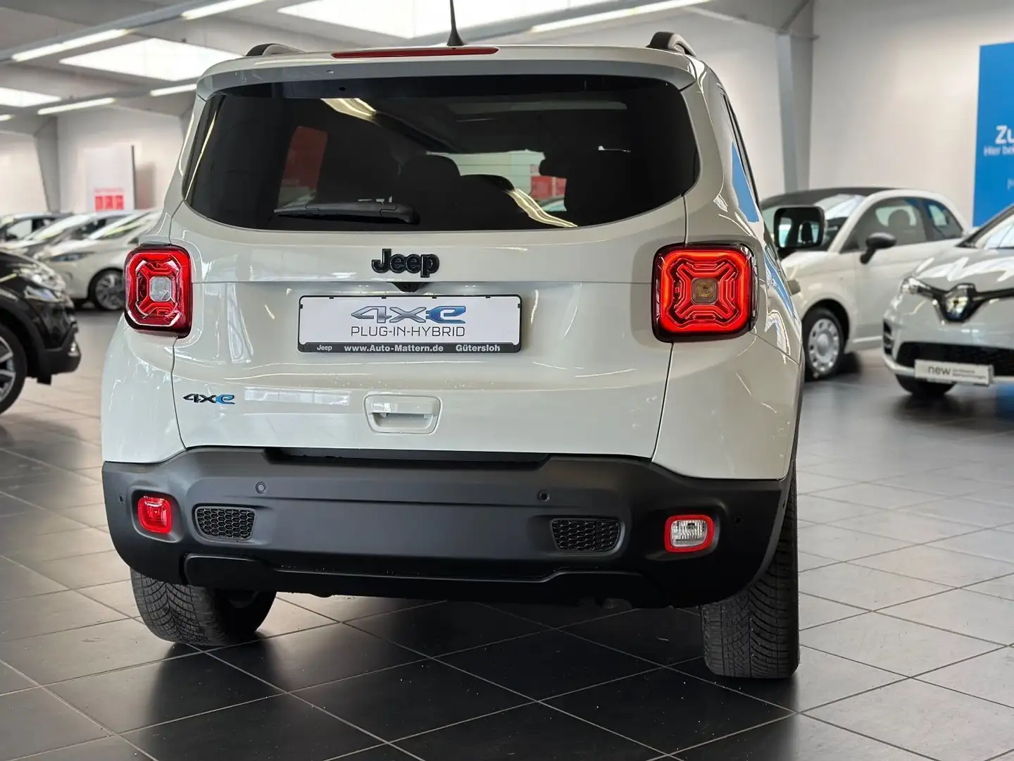 Jeep Renegade High Upland Plug-In-Hybrid 4Xe Panorama Weiß - 2