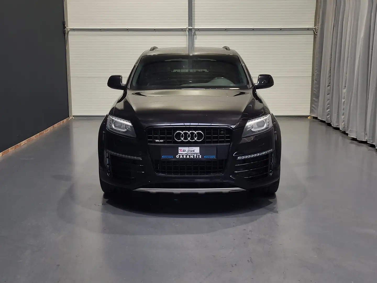 Audi Q7 3.0TDI quattro S-Line *TOP Ausstattung| 7-Sitze* Black - 2