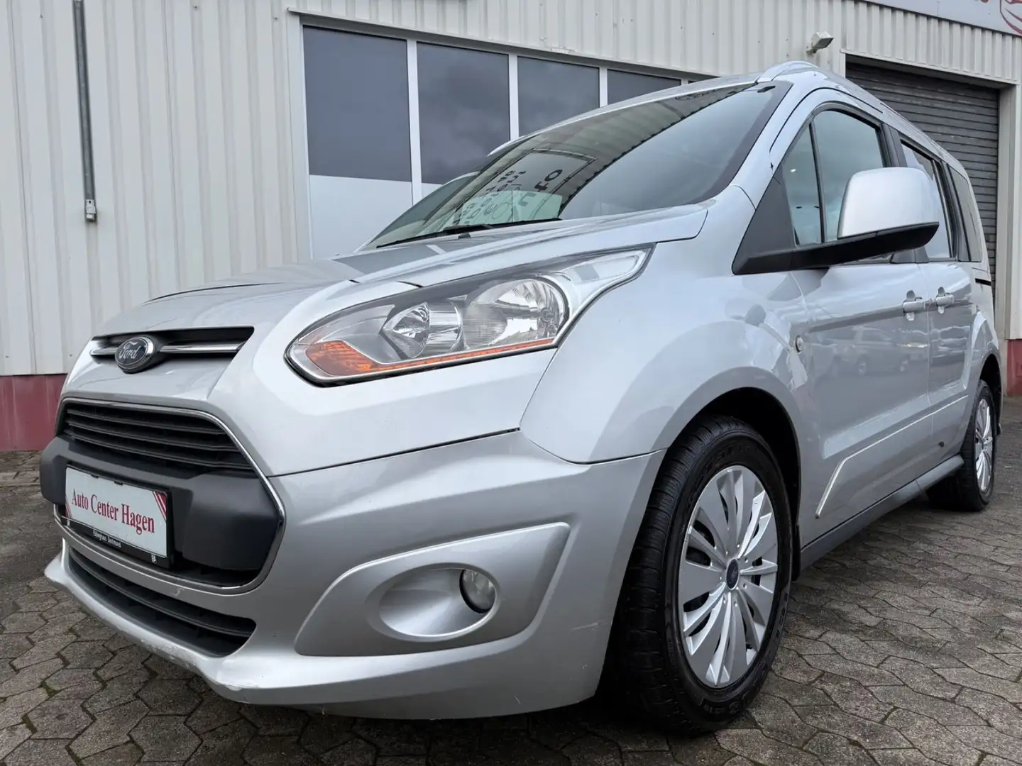 Ford Tourneo Connect 1.6 85kW 116PS Titanium/KAM/SHZ Plateado - 1