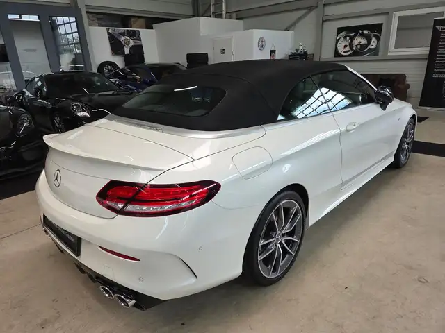 Mercedes-Benz C Class view 10