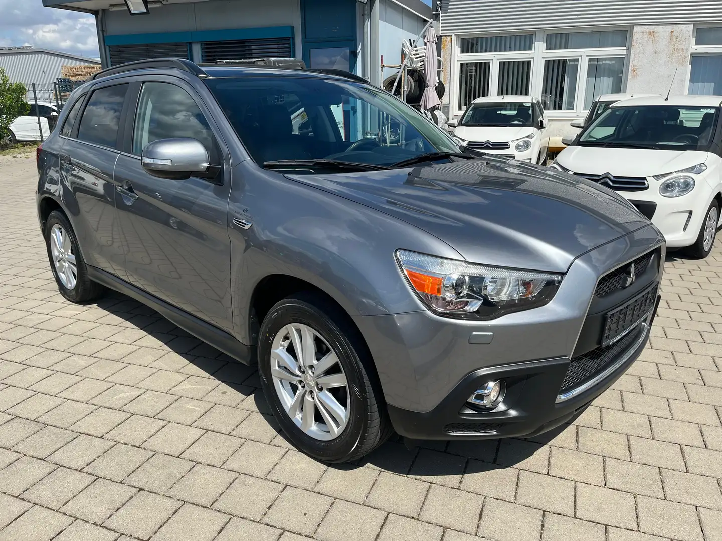 Mitsubishi ASX Instyle 4WD Grau - 2