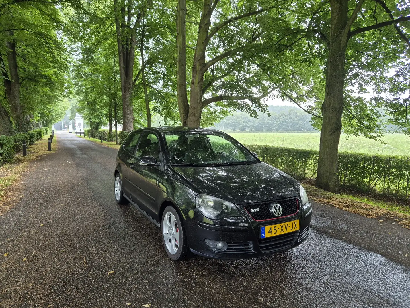 Volkswagen Polo 1.8 GTI | NL | NAP KM | Historie | UNIEK Zwart - 2