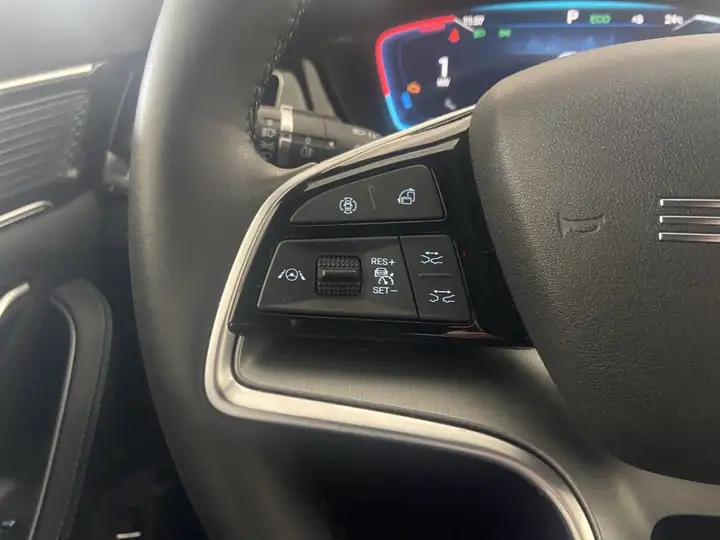 BYD Dolphin 2025, foto 24
