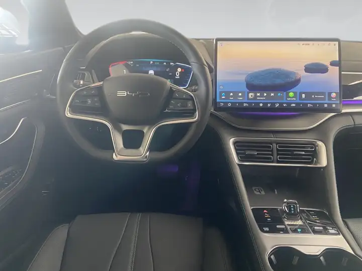BYD Dolphin 2025, foto 21