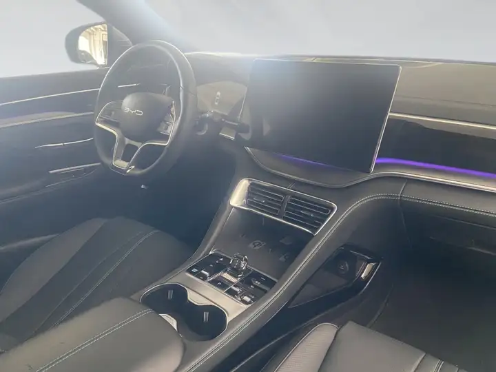 BYD Dolphin 2025, foto 9