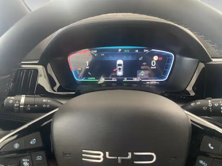 BYD Dolphin 2025, foto 27