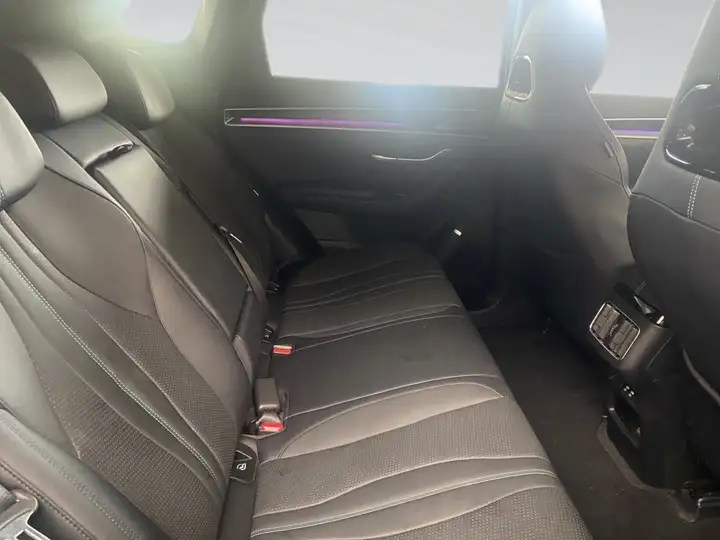BYD Dolphin 2025, foto 12