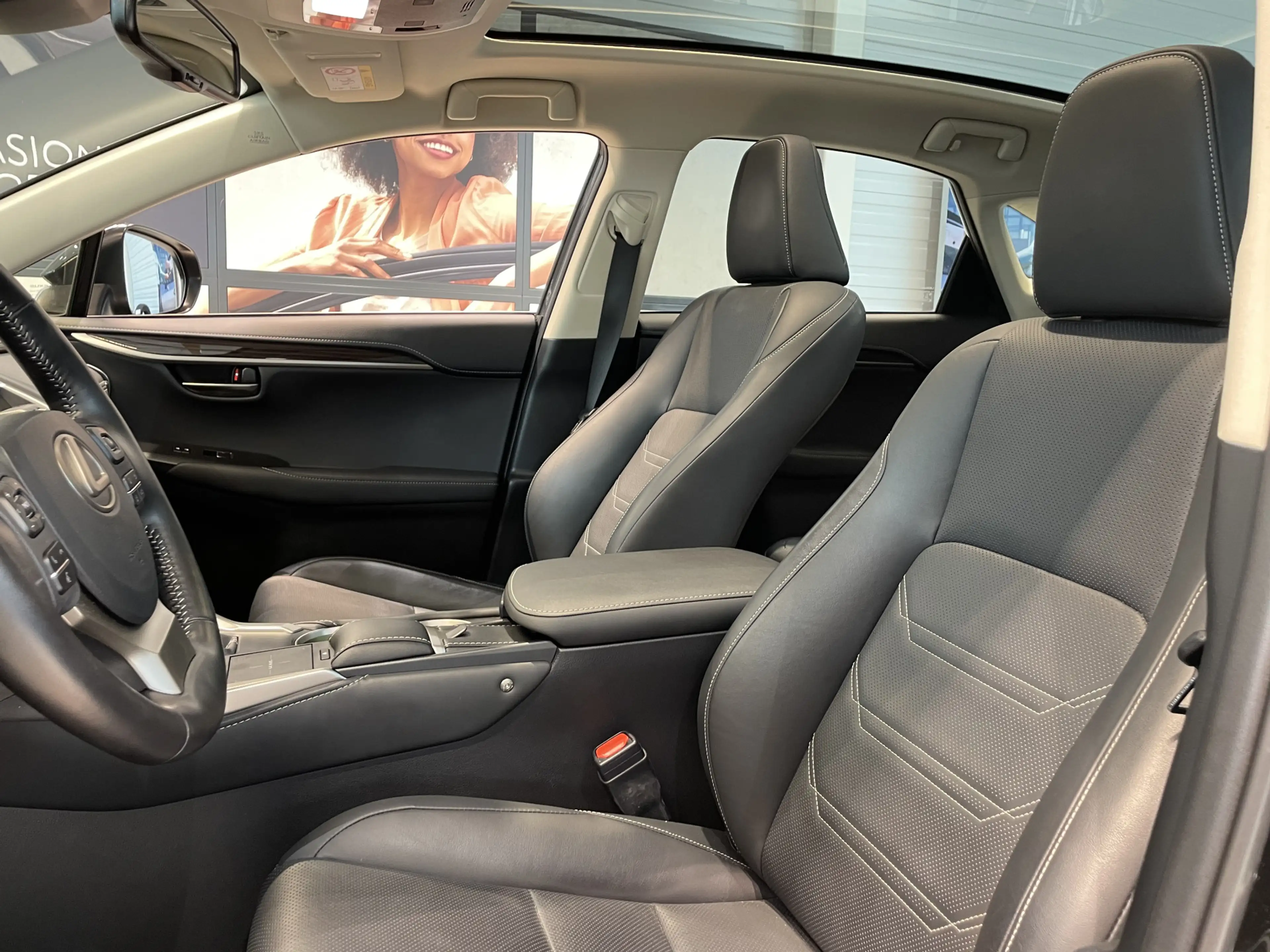 Lexus NX 300h AWD President Line | Mark Levinson | LED koplampen — photo 7