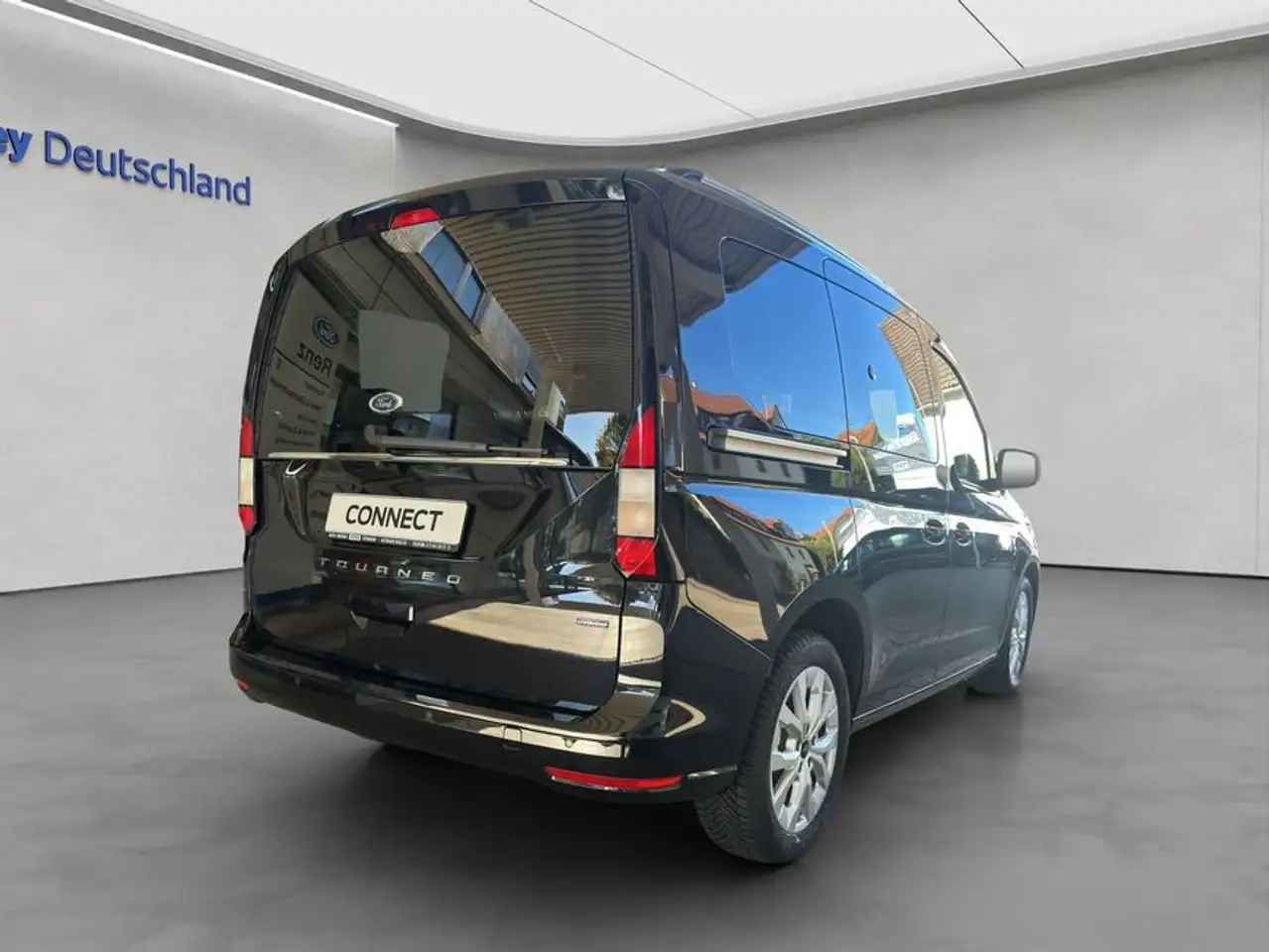 Ford Tourneo Connect 1.5 EcoBoost PHEV Aut. TITANIUM 6