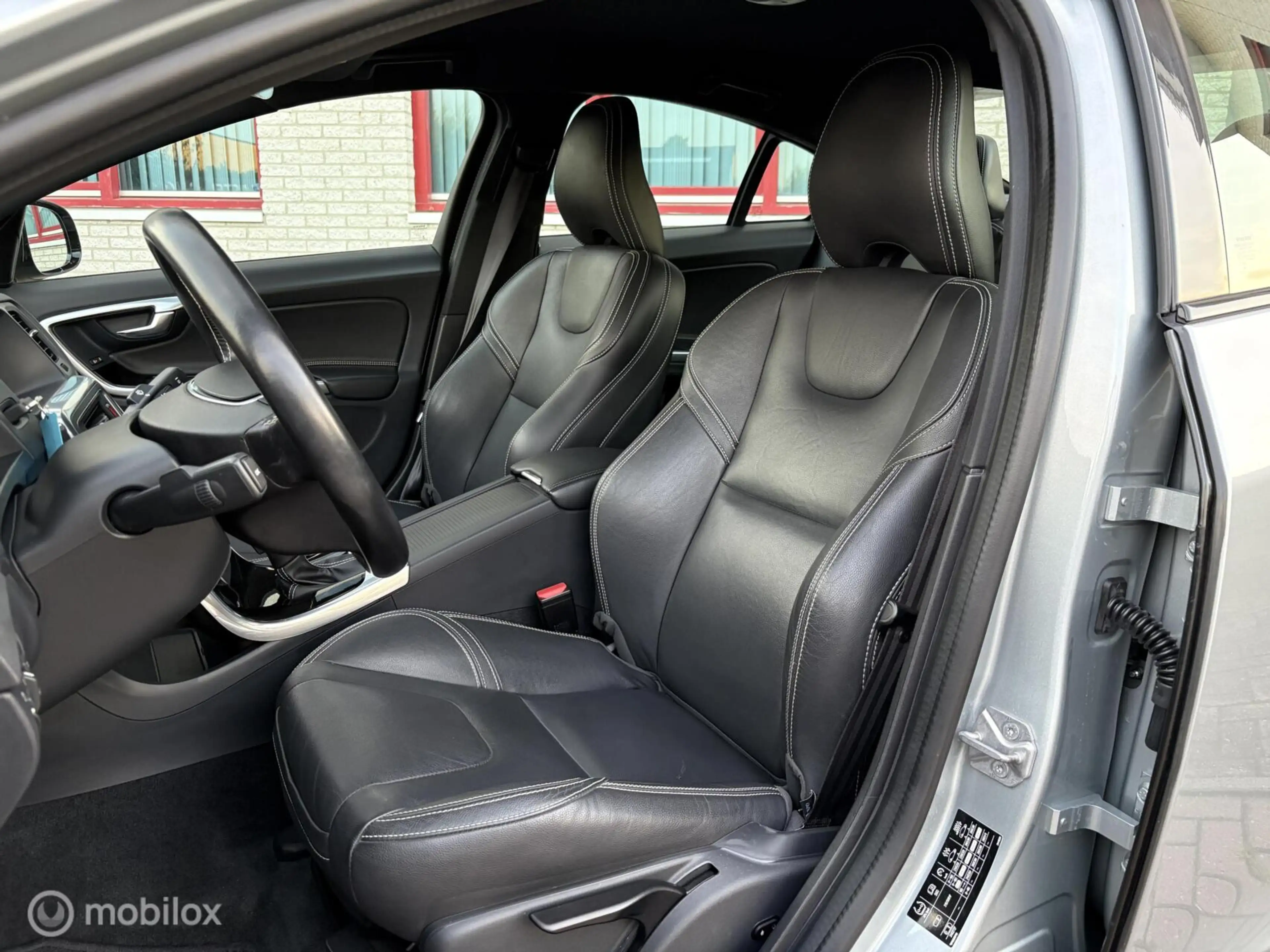 Volvo S60 1.5 T3 Polar+ Dynamic AUTOMAAT/ORIGINEEL NED — photo 5