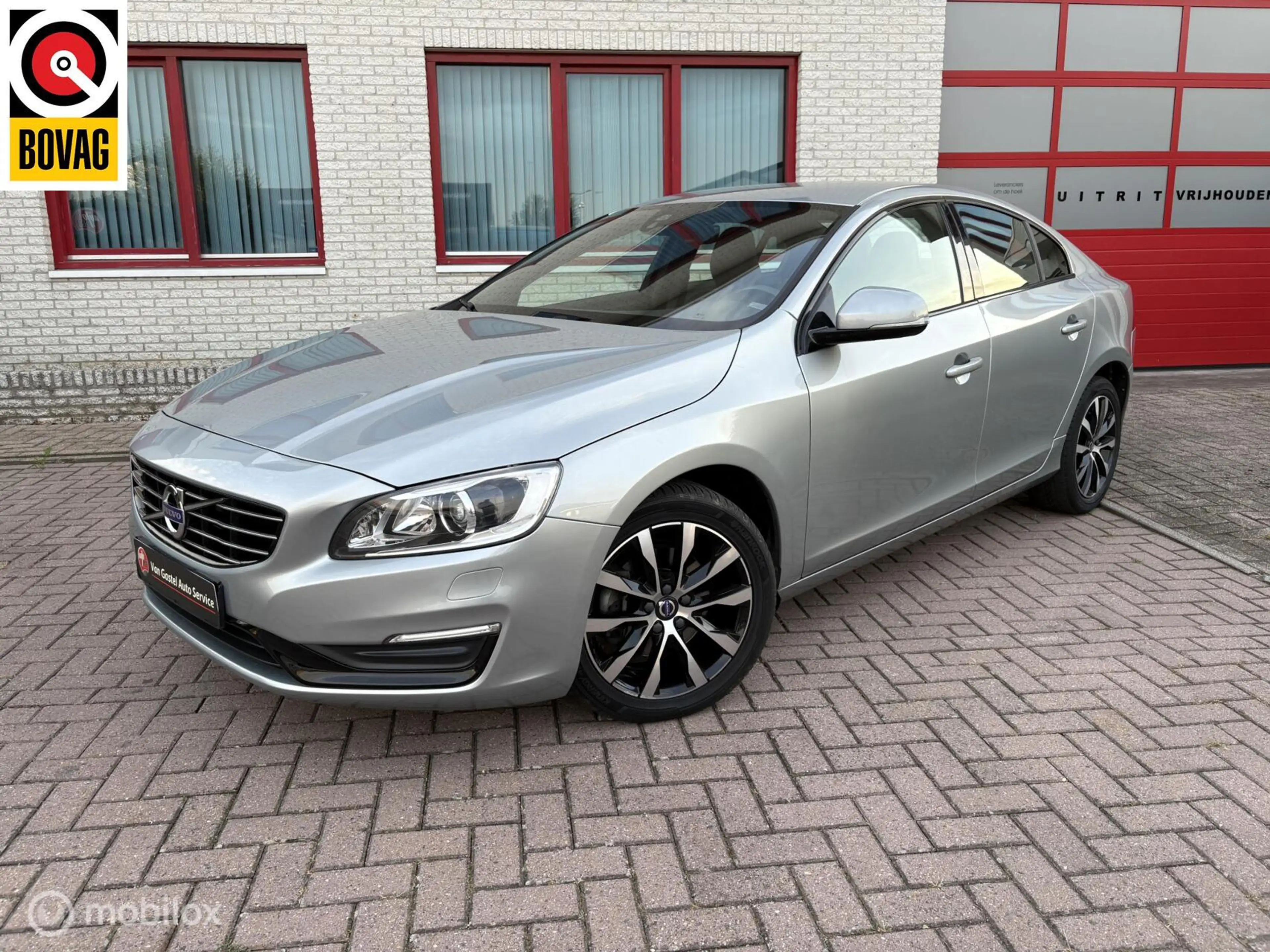 Volvo S60 1.5 T3 Polar+ Dynamic AUTOMAAT/ORIGINEEL NED