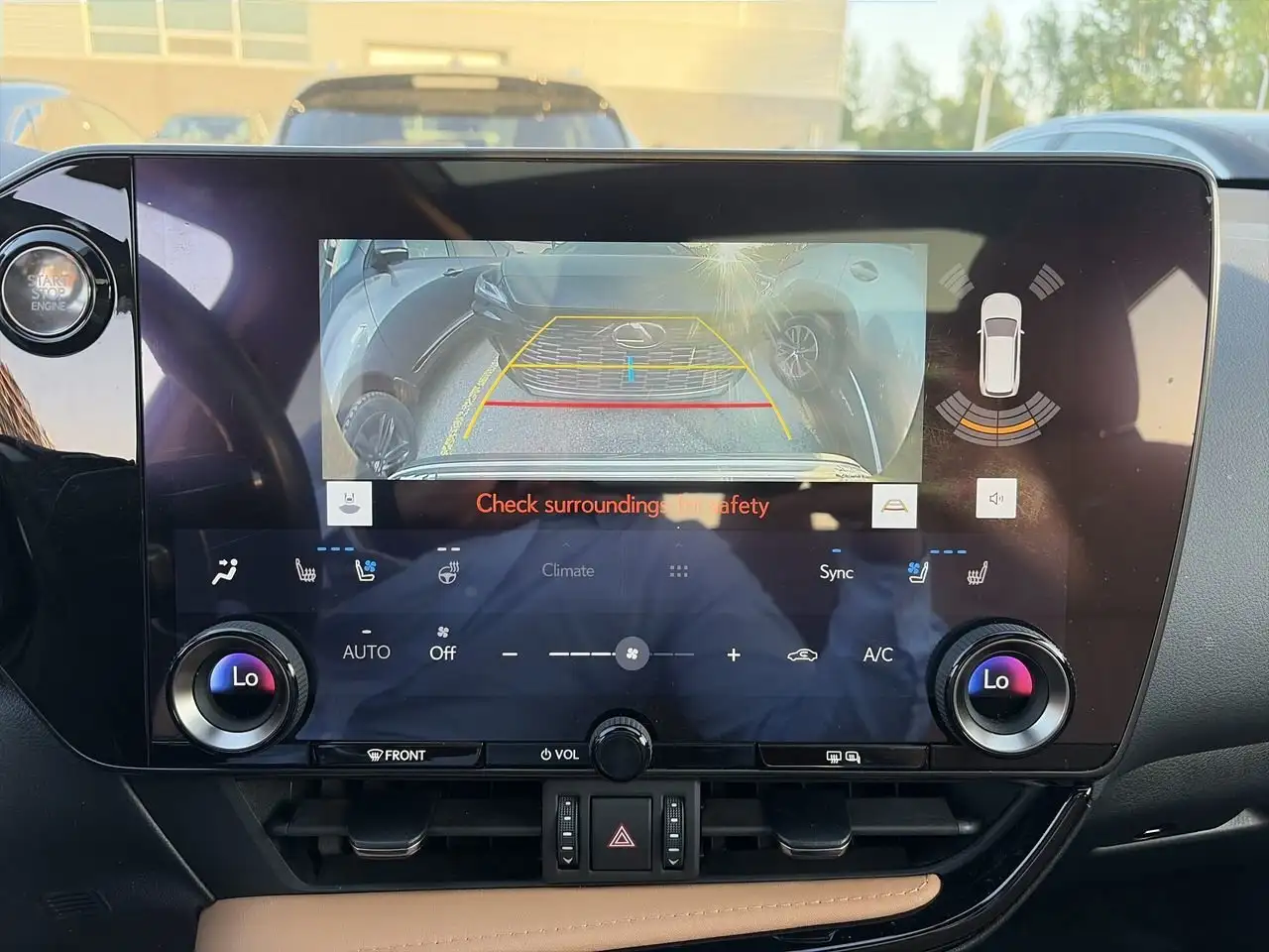 Lexus NX снимка Lexus NX