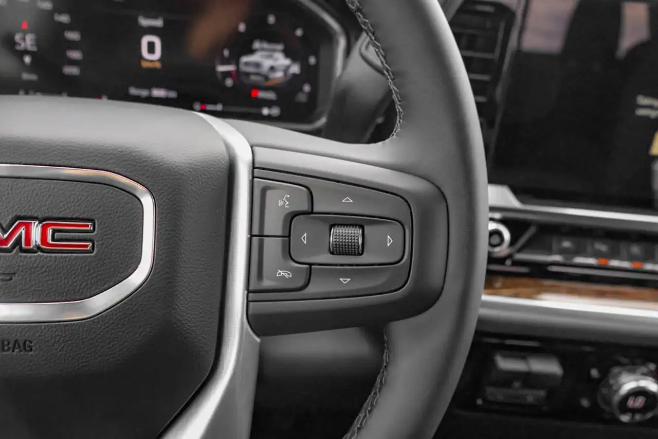GMC Sierra 1500 снимка GMC Sierra 1500