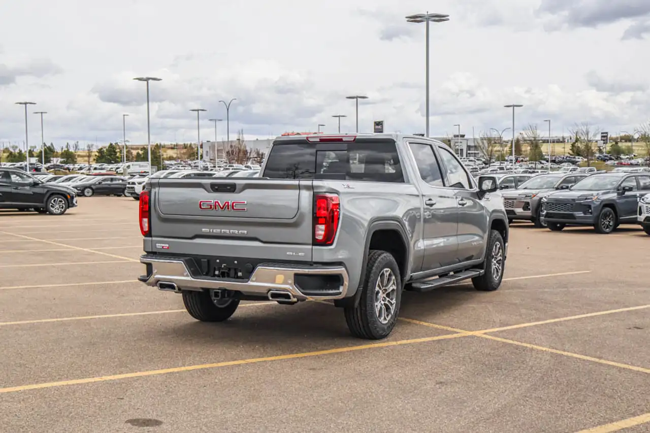 GMC Sierra 1500 снимка GMC Sierra 1500