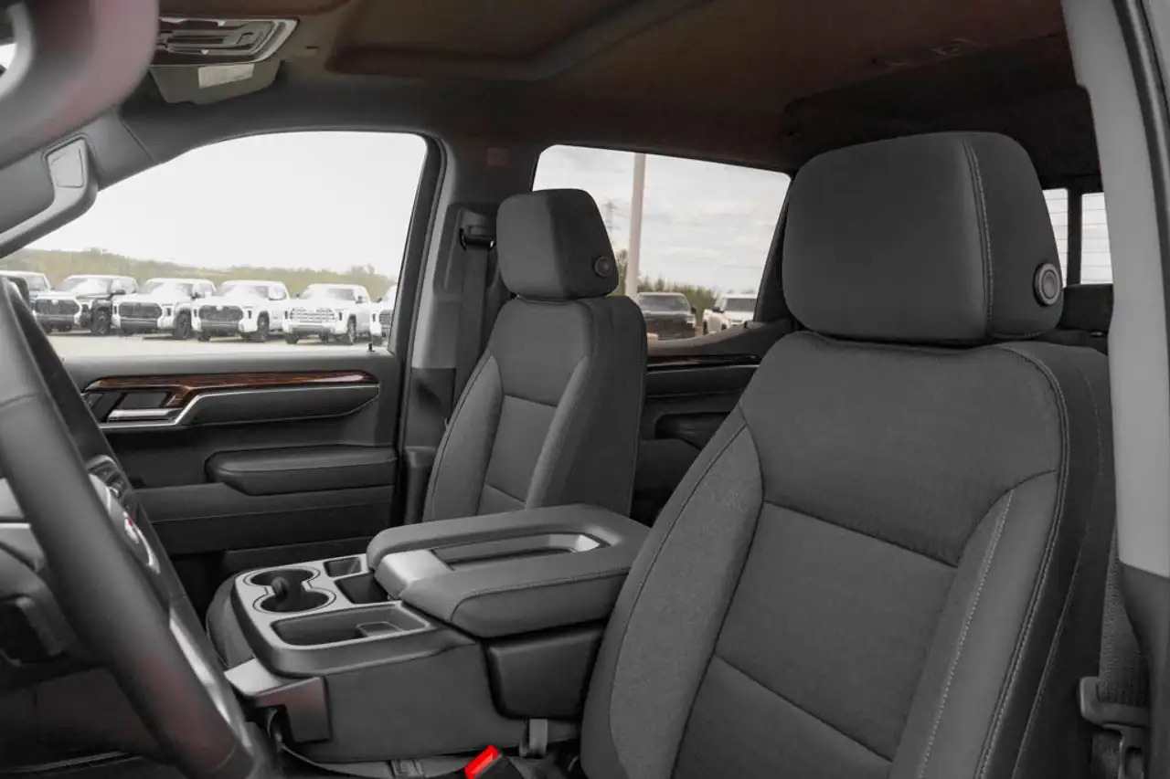 GMC Sierra 1500 снимка GMC Sierra 1500