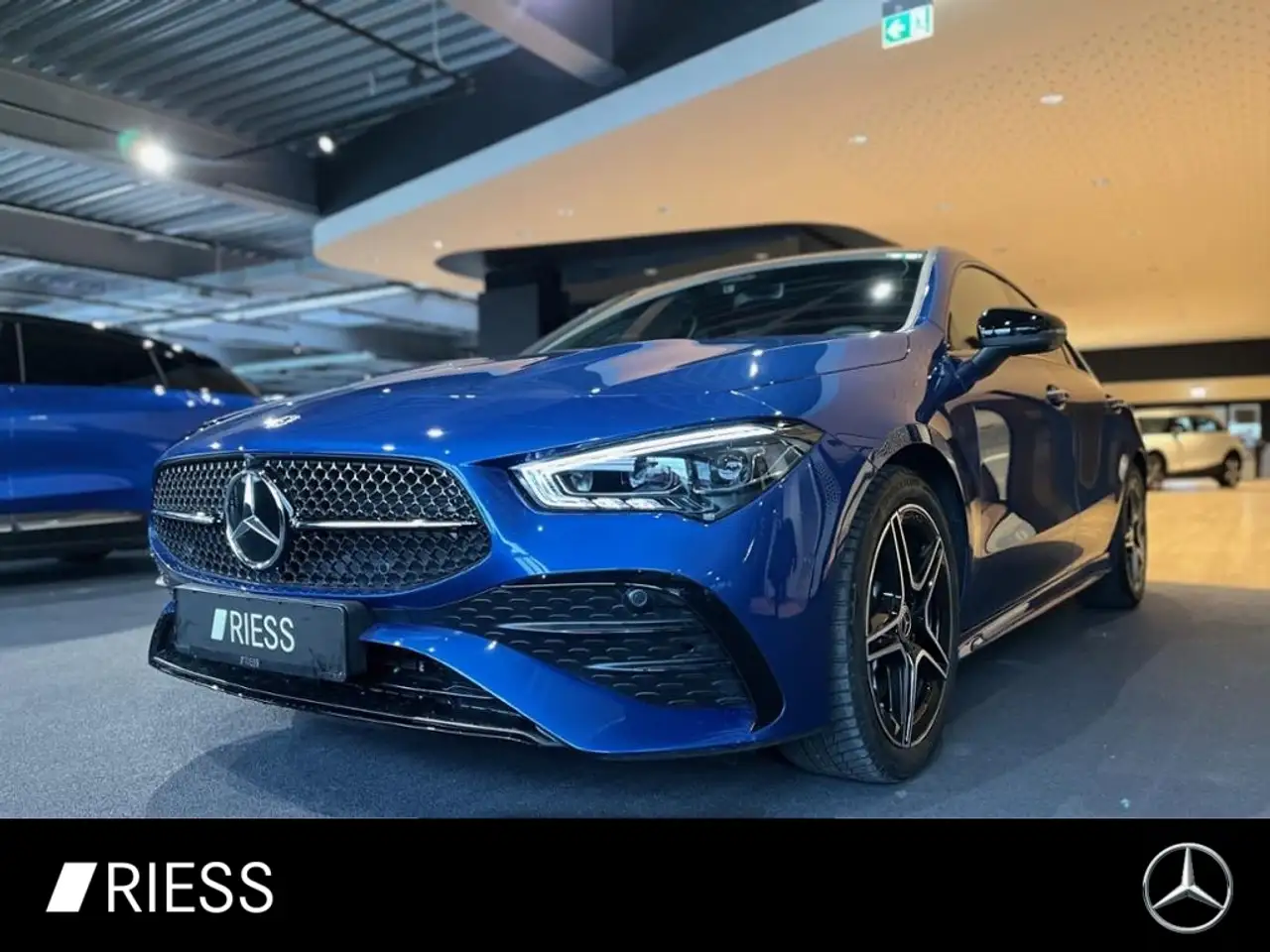 Mercedes-Benz CLA 200