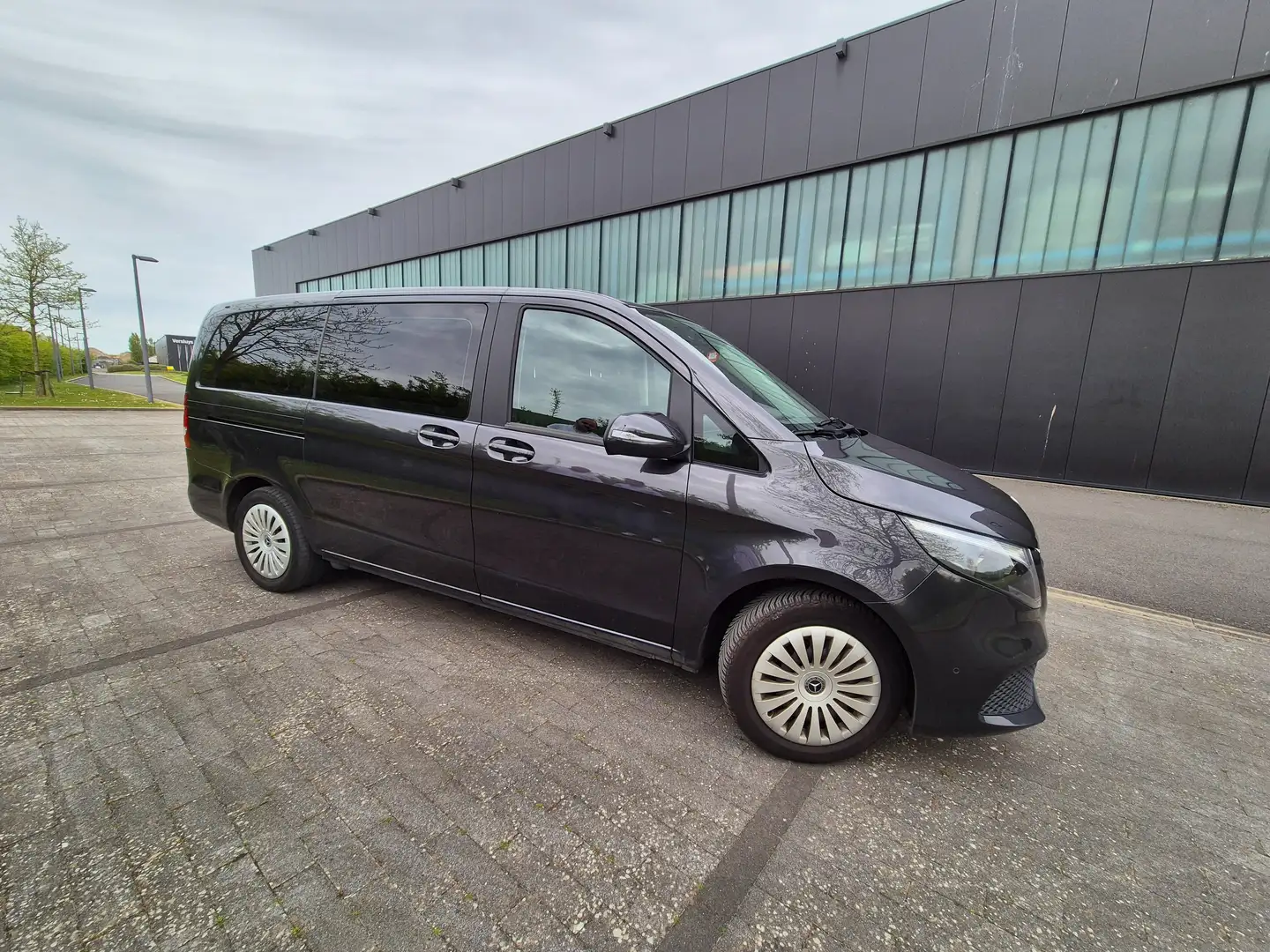 Mercedes-Benz V 250 V 250 d kompakt 4Matic 9G-TRONIC Edition 2023 Zwart - 2