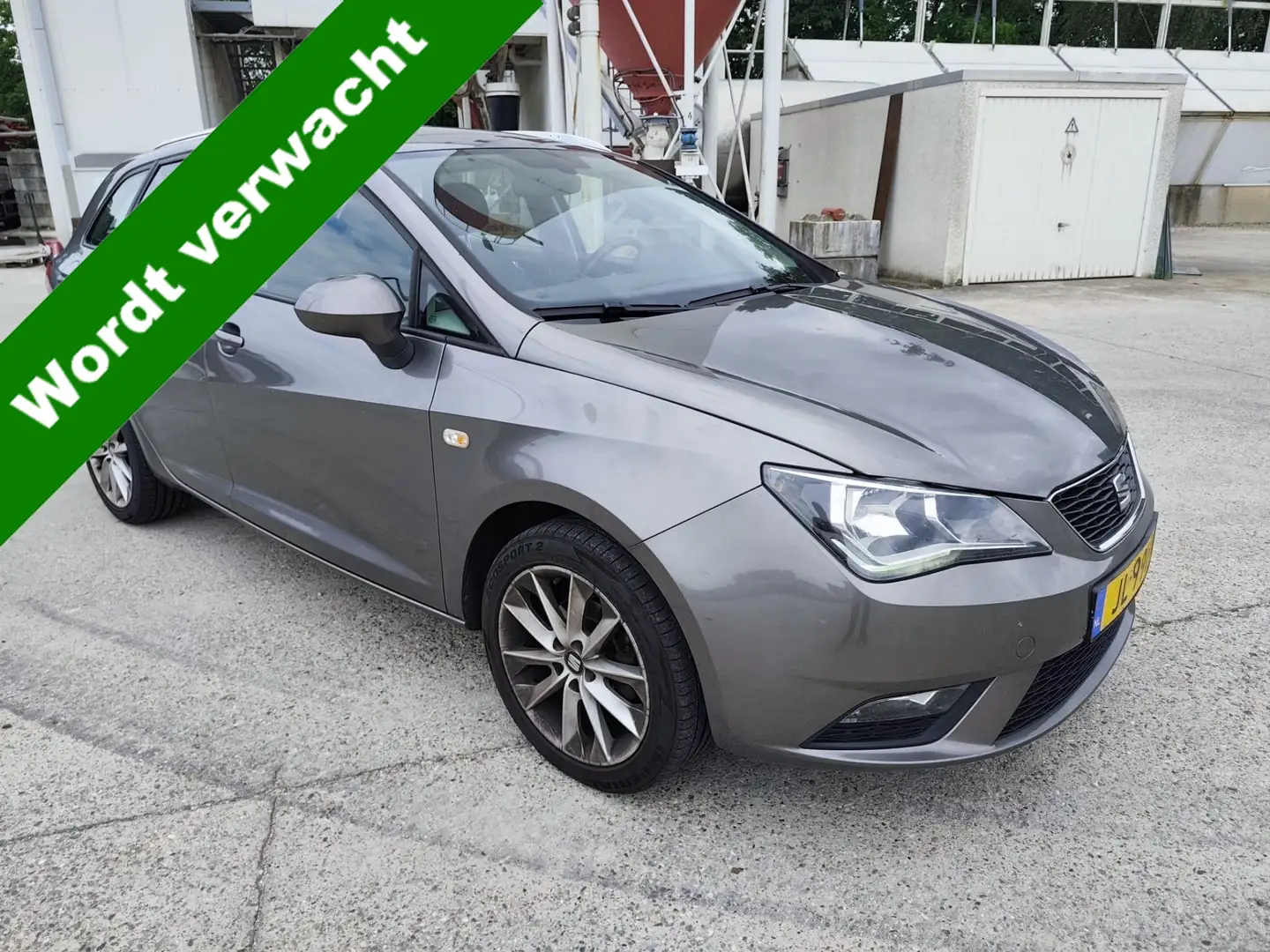 SEAT Ibiza ST 1.0 EcoTSI Style Connect - COMING SOON Grijs - 1