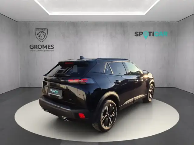 Peugeot 2008 view 3