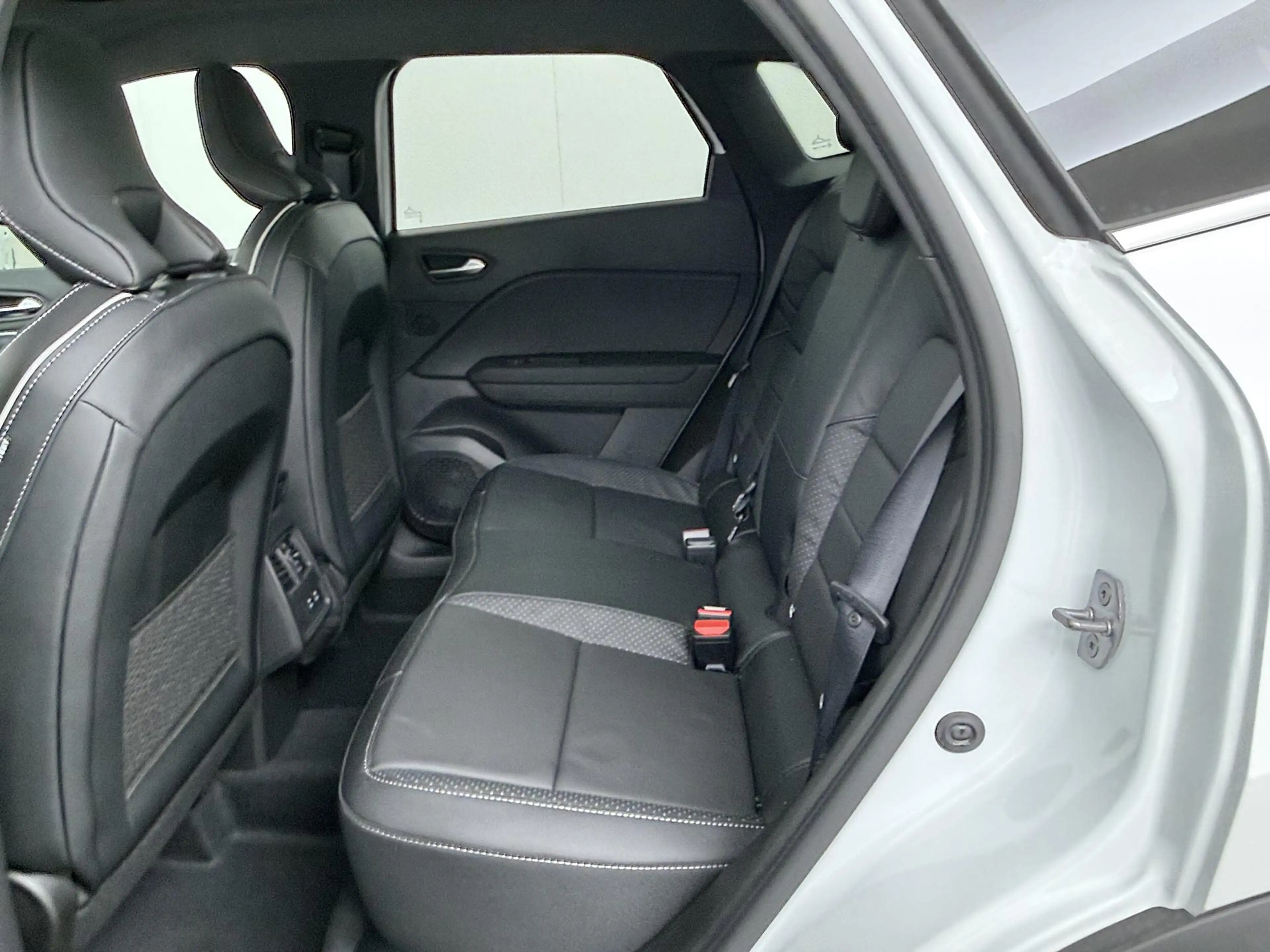 Mitsubishi Grandis 1.8 HEV Instyle | €3.000,- voorraadvoordeel! | Ada — photo 14