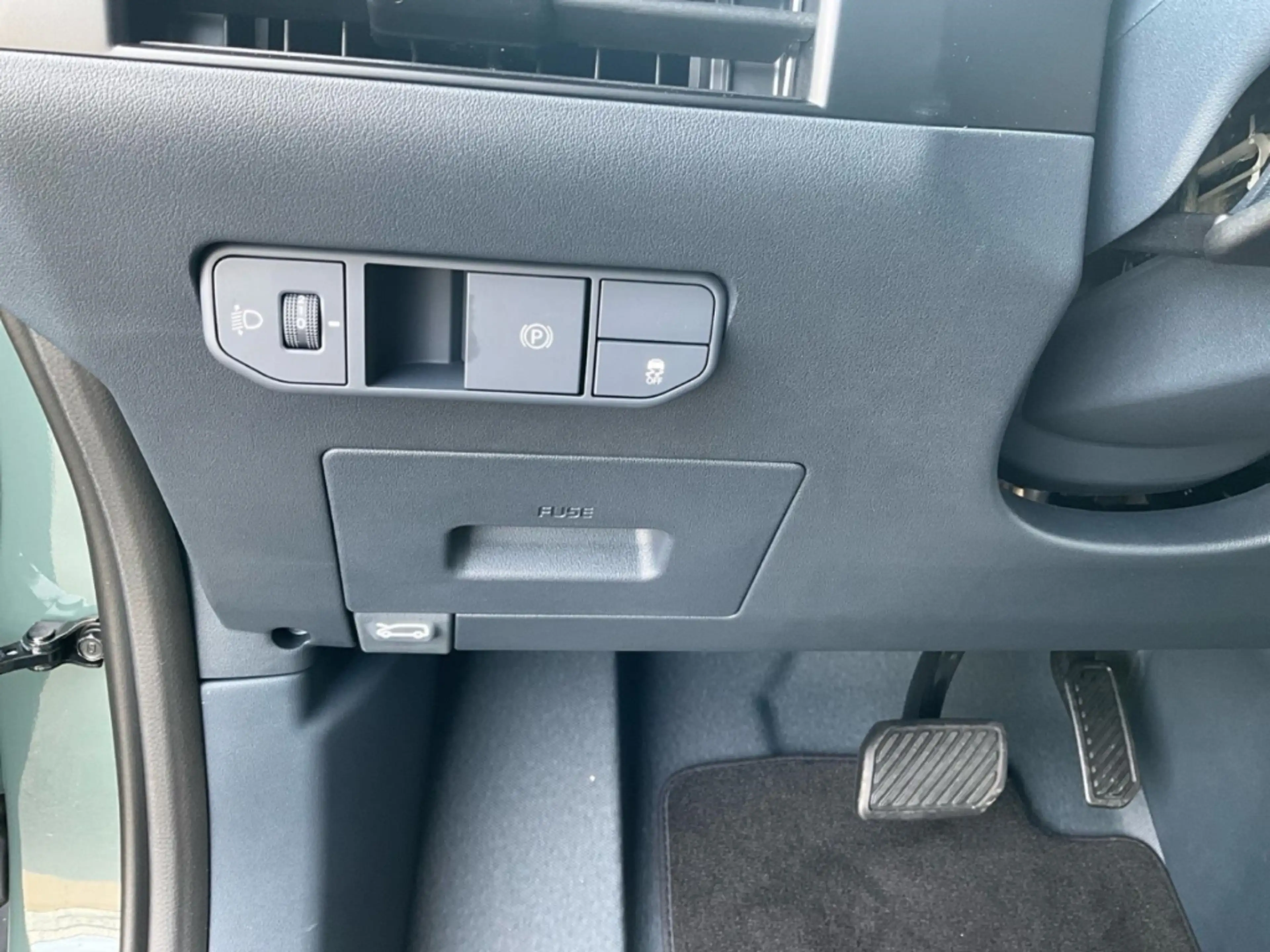 Kia PV5 Passenger Passenger ELITE 71,2 kWh Power Smart Comfort WP Al — photo 13