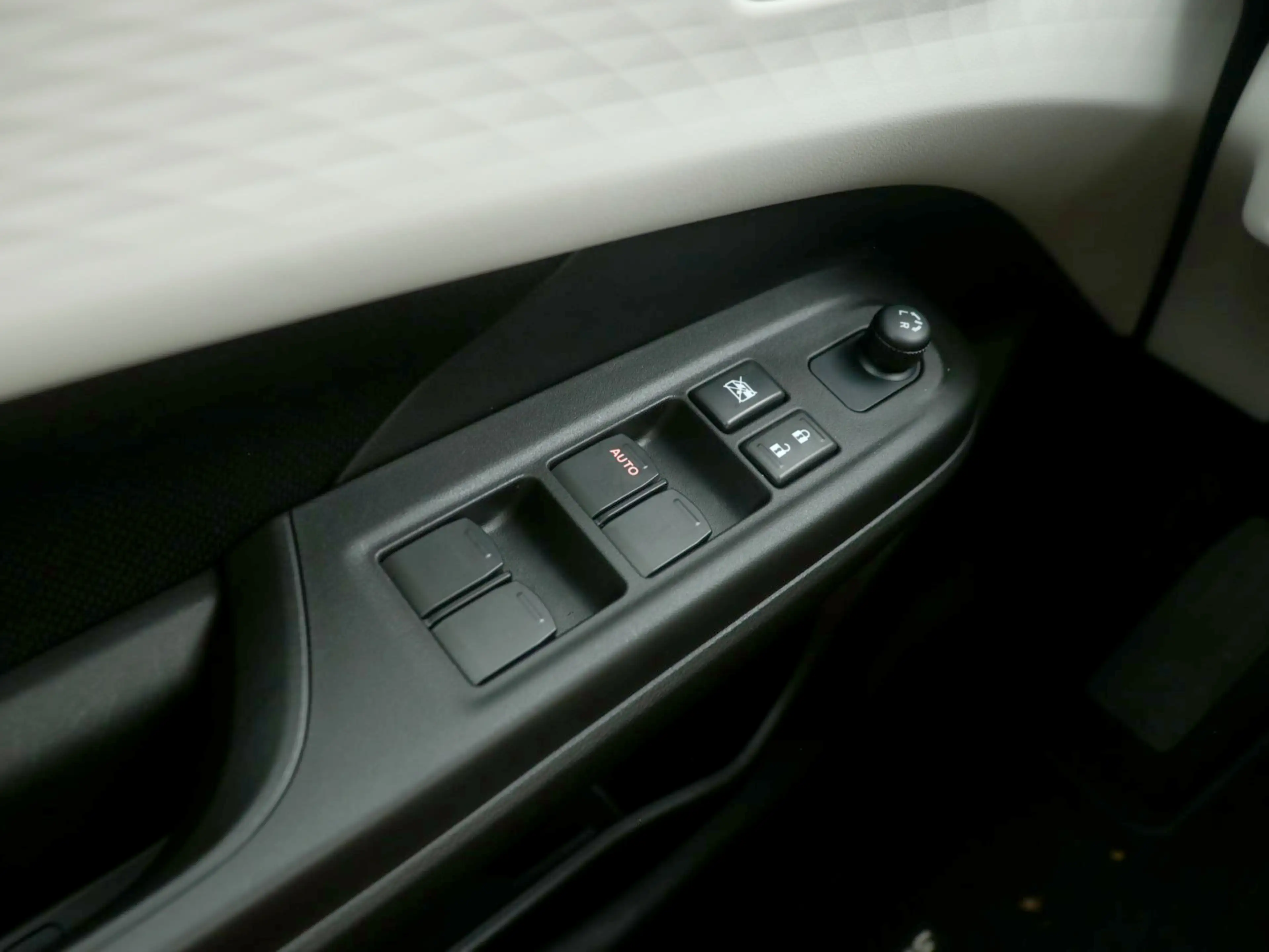 Suzuki Swift 1.2 Select Smart Hybrid | Automaat | — photo 12