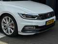 Volkswagen Passat 2.0 TSI R-line PANO/VERLAAGD/LED/LEDER/PDC/CRUISE/ Wit - thumbnail 27