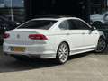 Volkswagen Passat 2.0 TSI R-line PANO/VERLAAGD/LED/LEDER/PDC/CRUISE/ Wit - thumbnail 28